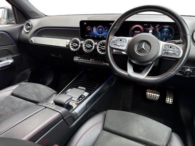 MERCEDES-BENZ Glb Photo 11