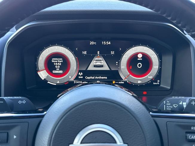 NISSAN Qashqai Photo 15