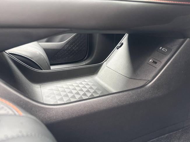 CHANGAN Deepal S07 Photo 57