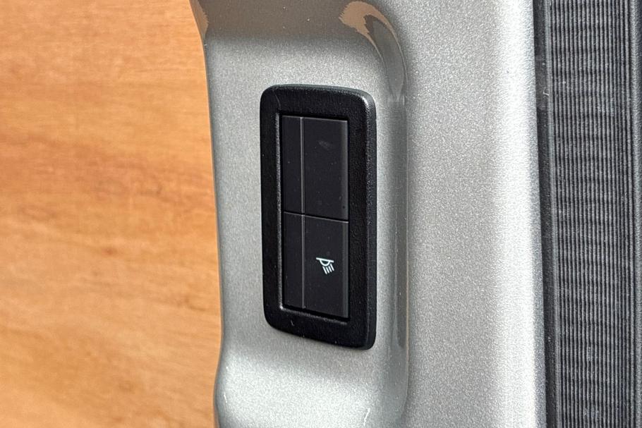 Used Ford TRANSIT CUSTOM MM75UFV 40