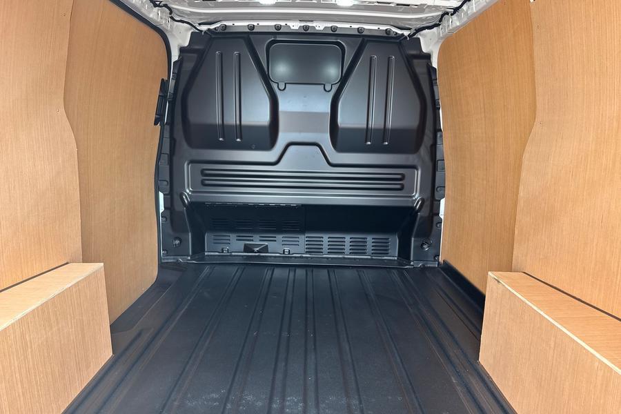 Ford E-TRANSIT CUSTOM Photo autoimg-2d958466f349d3a1f6494e7bff3ff672fca8f086.jpg