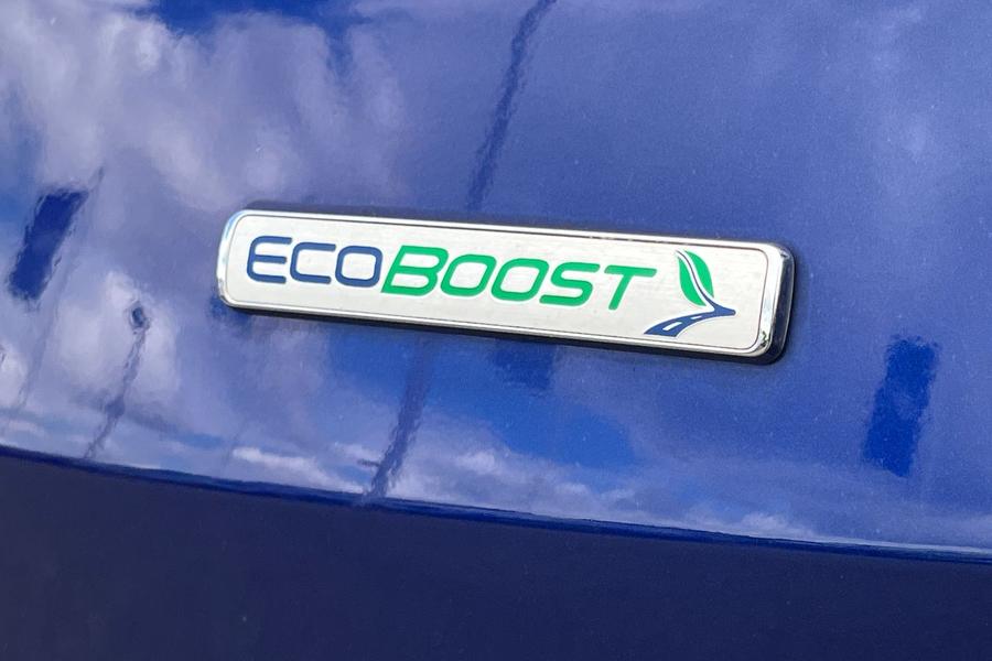 Ford KUGA Photo autoimg-2d96fbac10c637bd1682c27e6db2e592464df77e.jpg