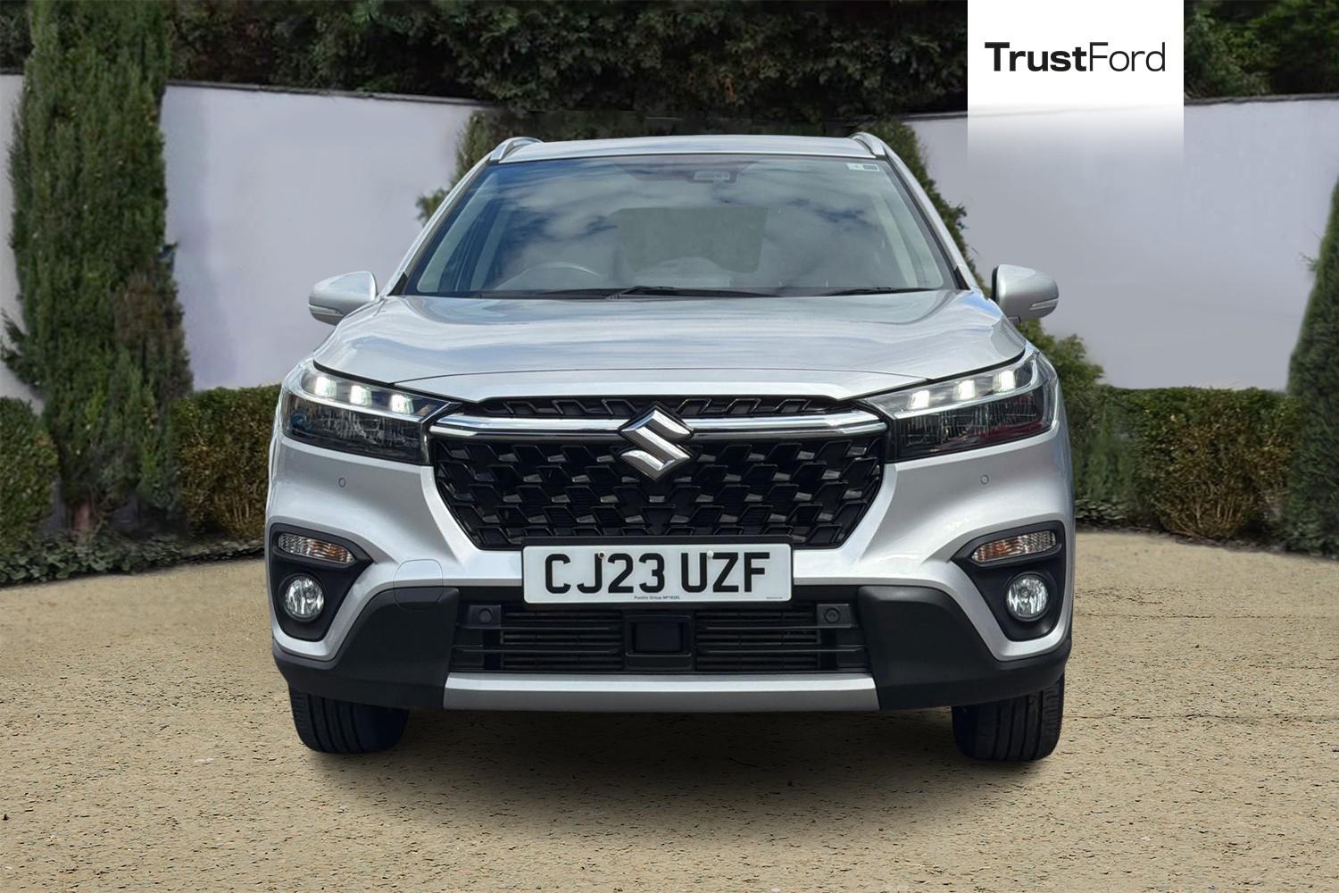 Suzuki S-Cross Photo 5