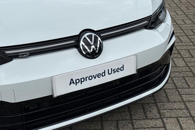 VOLKSWAGEN Golf Photo 50