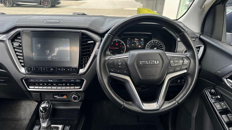 Used Isuzu D-Max WK74XBL 14