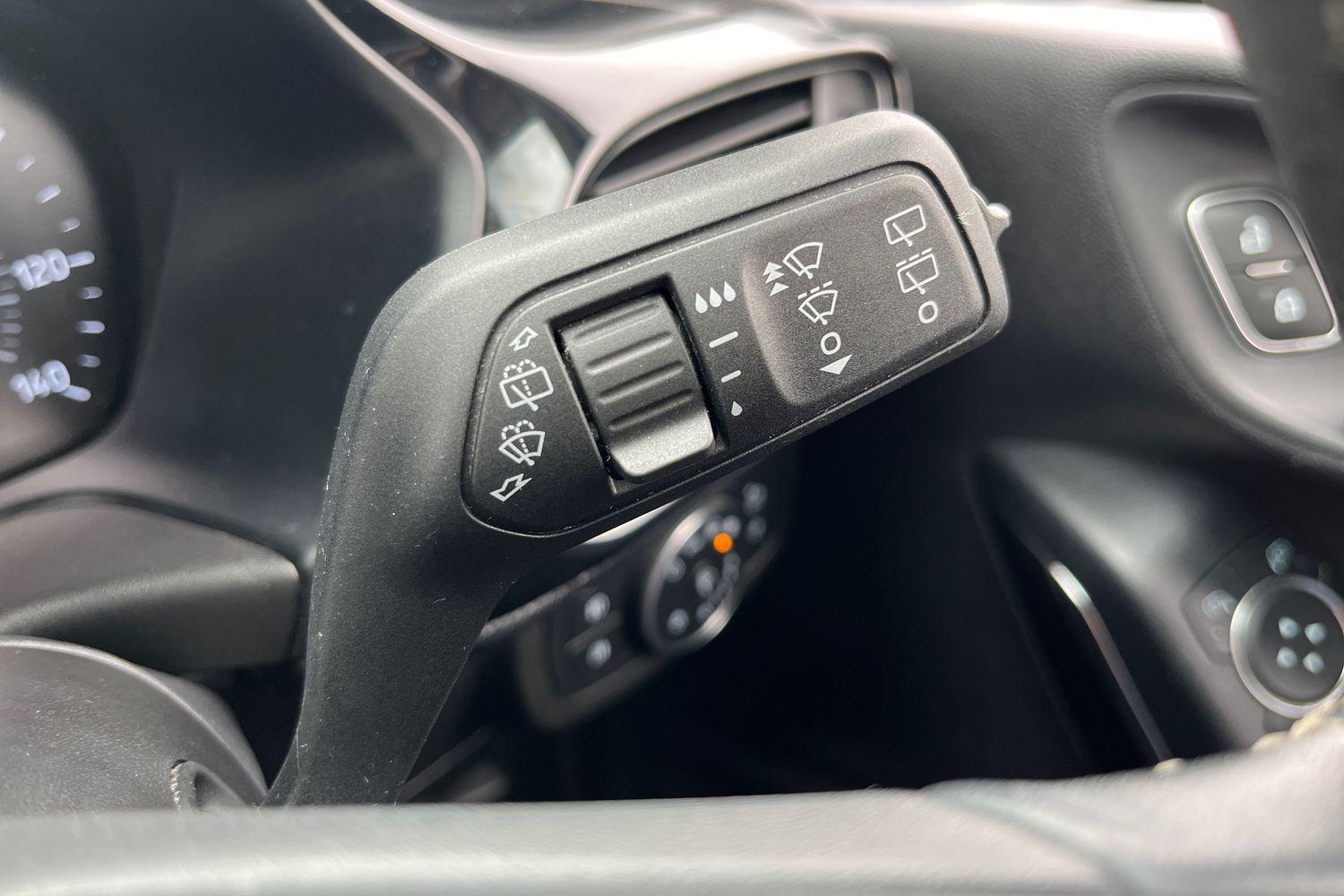 Ford Fiesta Photo 14