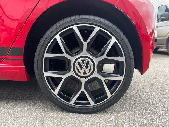 VOLKSWAGEN up! Photo 45