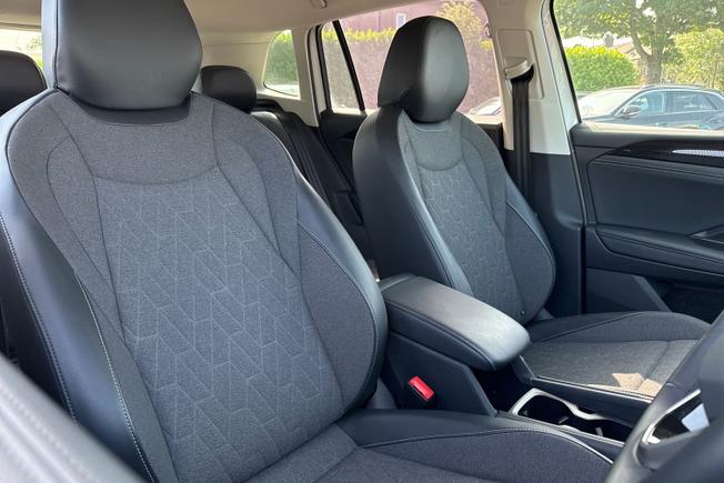 VOLKSWAGEN Tiguan Photo 27