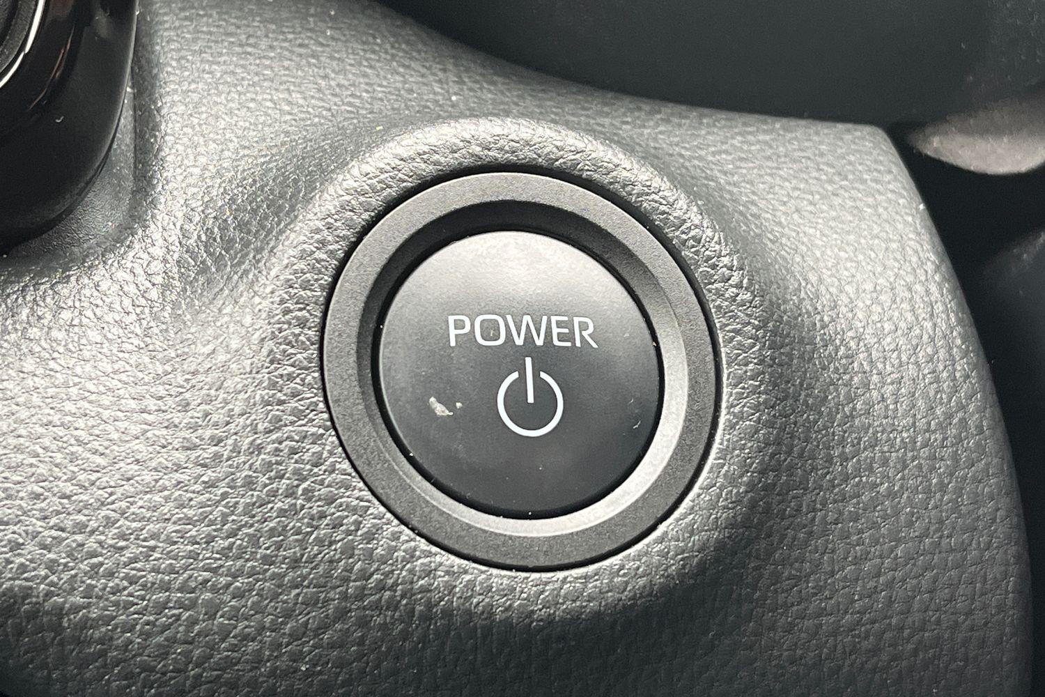 Toyota YARIS Photo 39