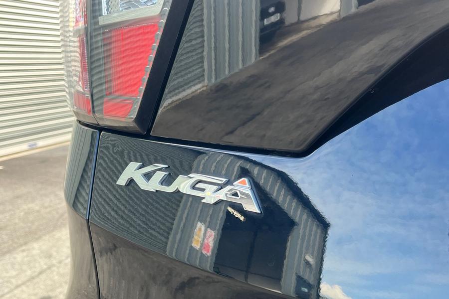 Ford KUGA Photo autoimg-2dbe213884926041a679ab15532f529d5b702a9f.jpg