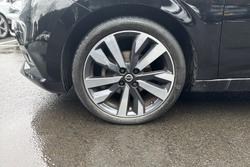 NISSAN Micra Photo 5