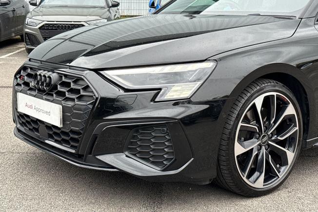AUDI S3 Photo 22