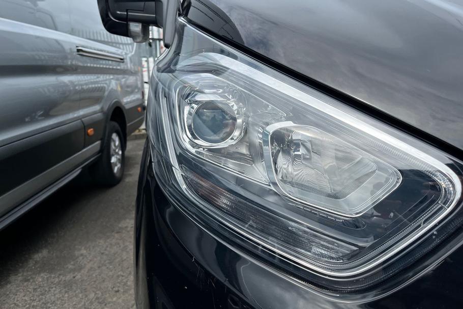 Used Ford TRANSIT CUSTOM WGZ4679 34