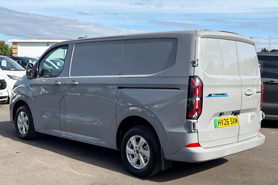 Used Ford TRANSIT CUSTOM HV26SXM 35