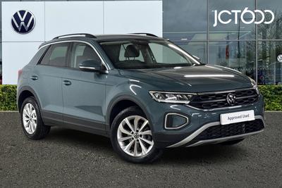 2025 VOLKSWAGEN T-Roc 1.5 TSI Match SUV 5dr Petrol DSG Euro 6 (s/s) (150 ps) at JCT600