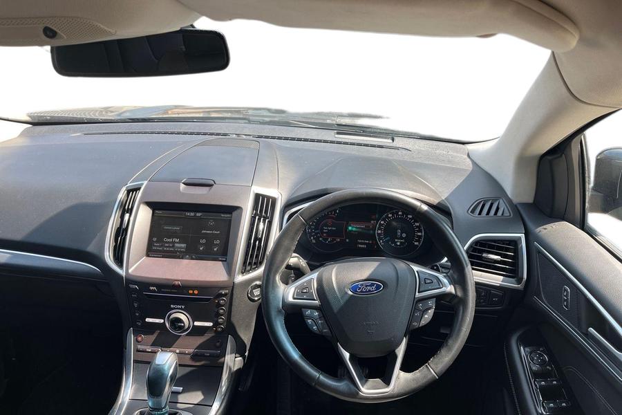 Ford EDGE Photo autoimg-2dc6f9b18fd85a757522499f5747f83f8bd70543.jpg