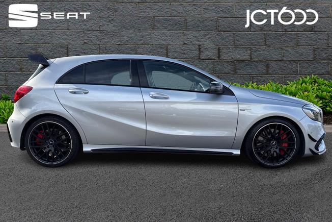 MERCEDES-BENZ A Class Photo 4