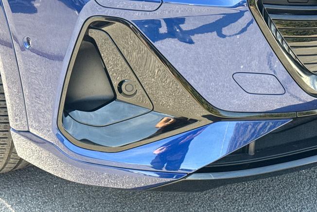 AUDI e-tron Photo 21