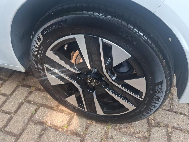 Used Peugeot 208 OV24WKU 40