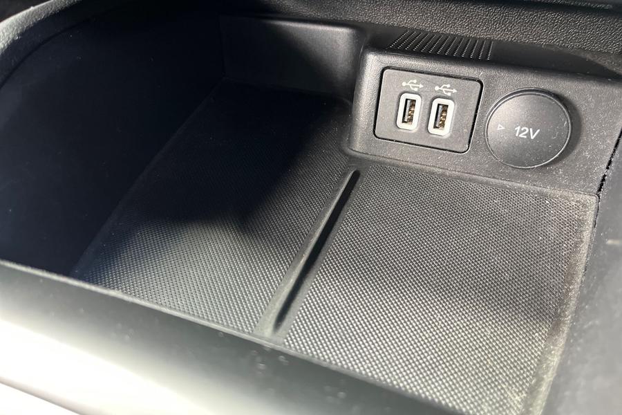Ford FOCUS Photo autoimg-2dd211201470290190d6ff6e5ff639a5c57551b3.jpg