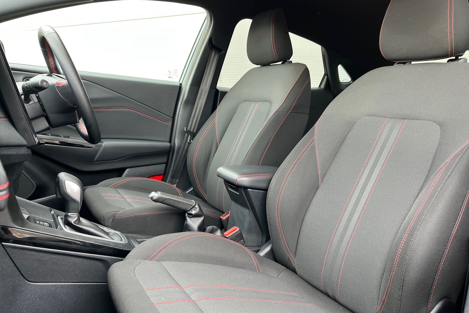 Ford PUMA Photo 18