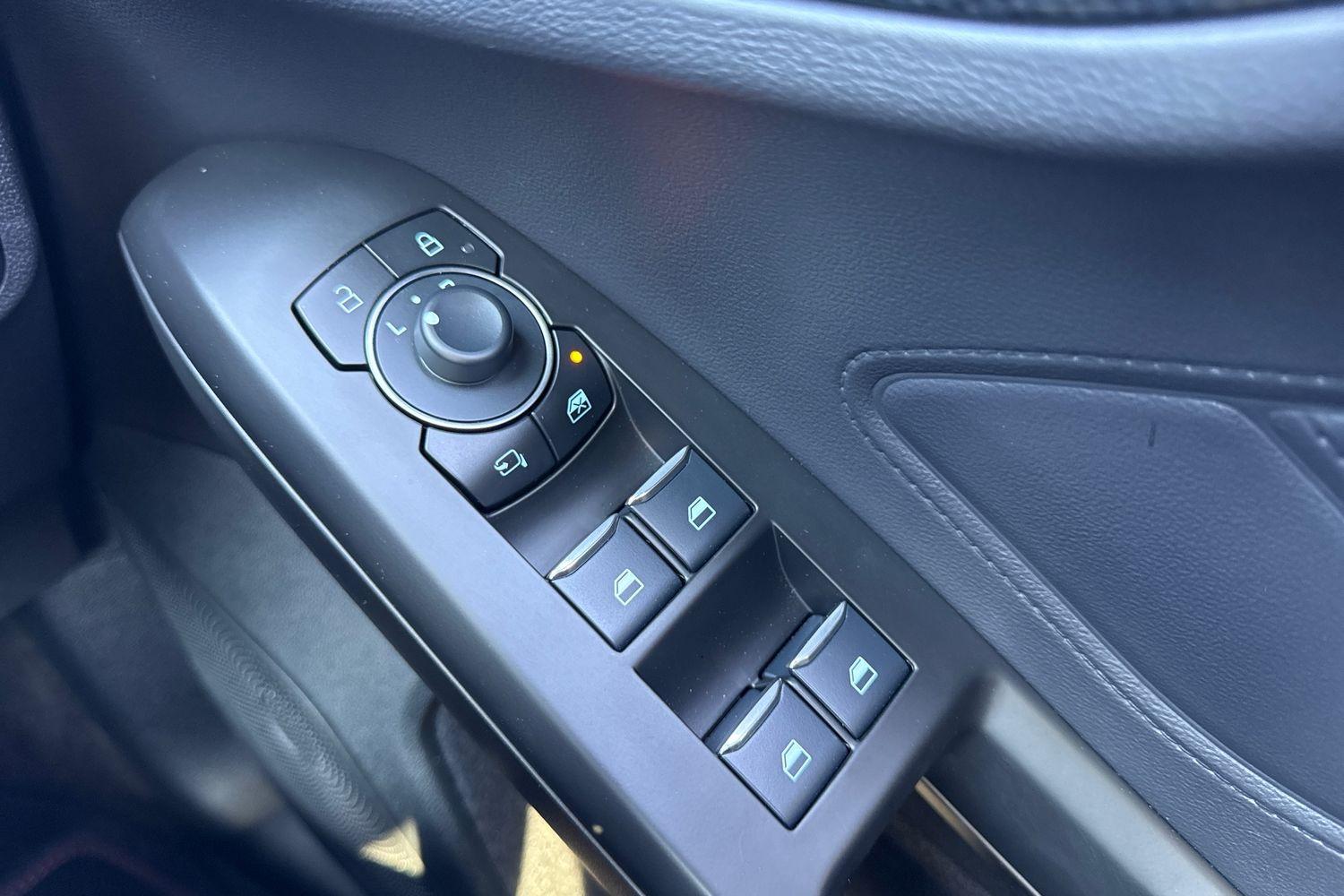 Ford FOCUS Photo 15