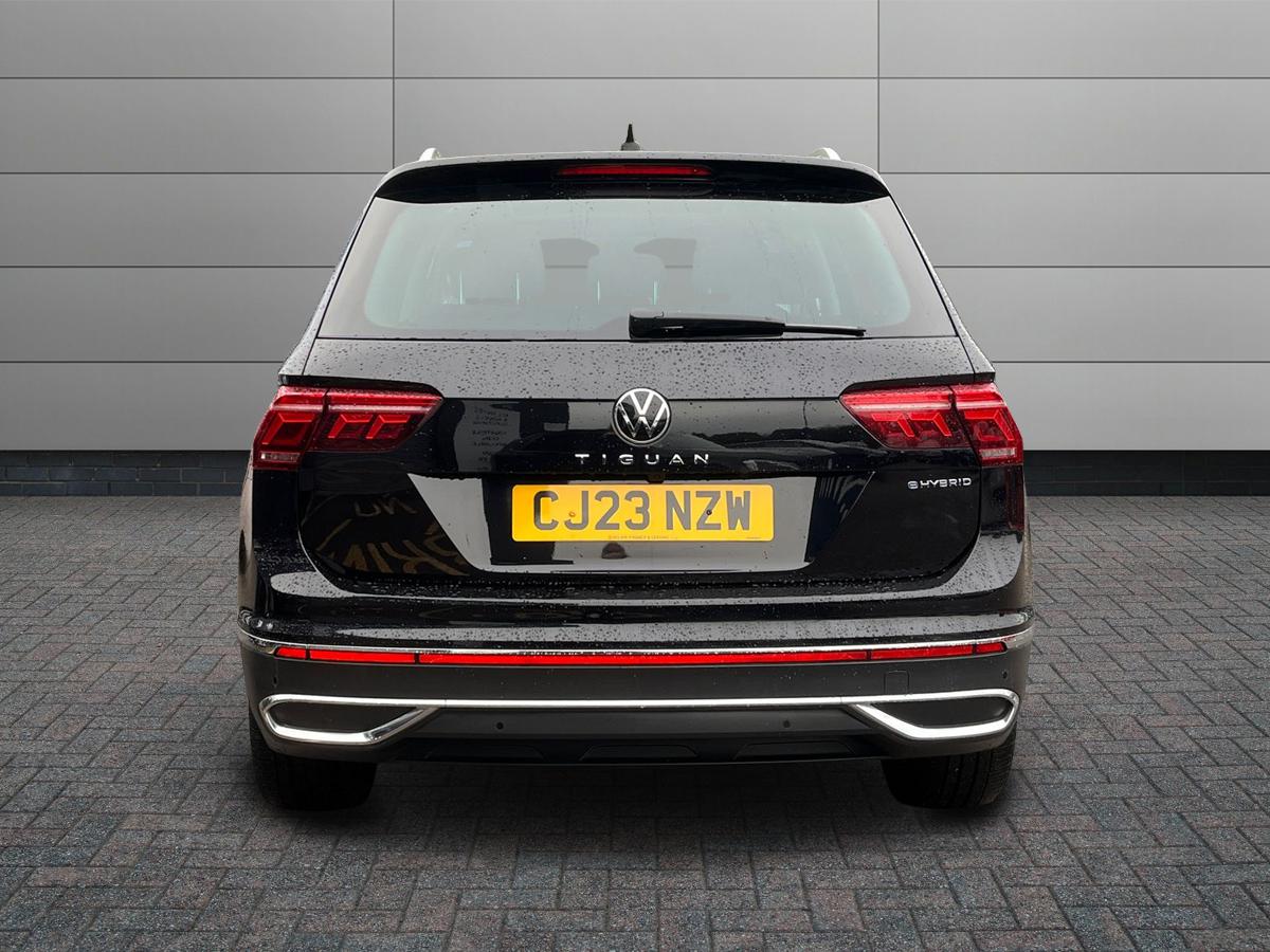 Volkswagen Tiguan Photo 6
