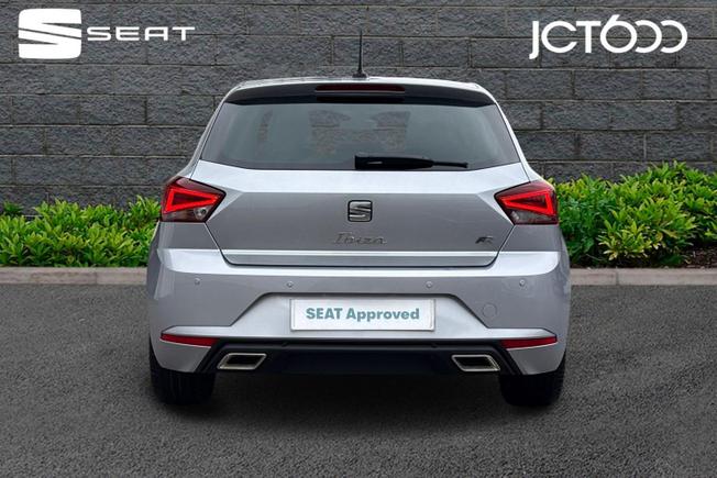 SEAT Ibiza Photo 7