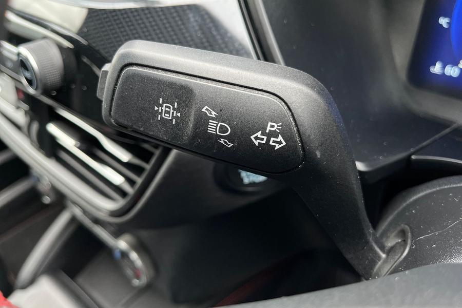 Ford KUGA Photo autoimg-2def7f74de21685f6878a83c4d0c395173aa0557.jpg