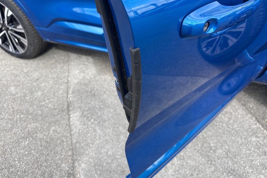 Ford KUGA Photo autoimg-2df143d9173738e98082c0578b22e8eab5965daa.jpg
