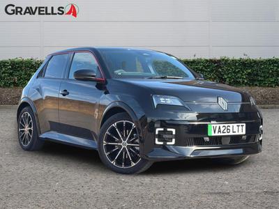 Used 2026 Renault 5 comfort range 52kWh iconic five+ Hatchback 5dr Electric Auto (150 ps) Dmnd Blk+Red Rf at Gravells