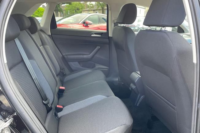 VOLKSWAGEN Polo Photo 29