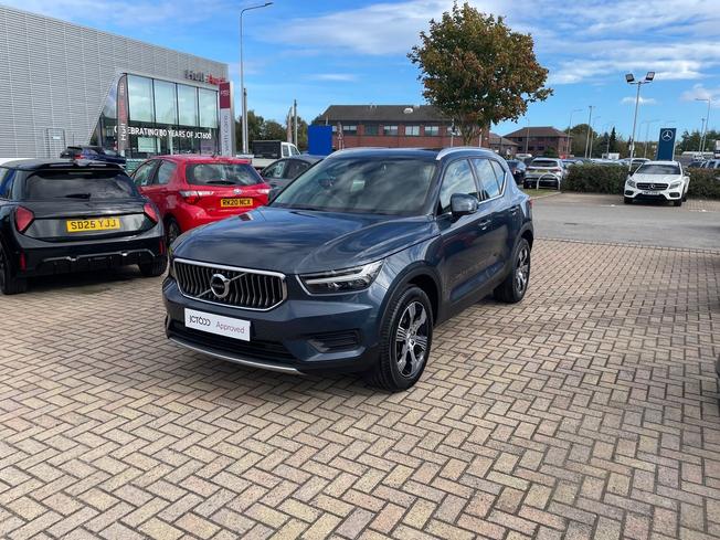 VOLVO XC40 Photo 44