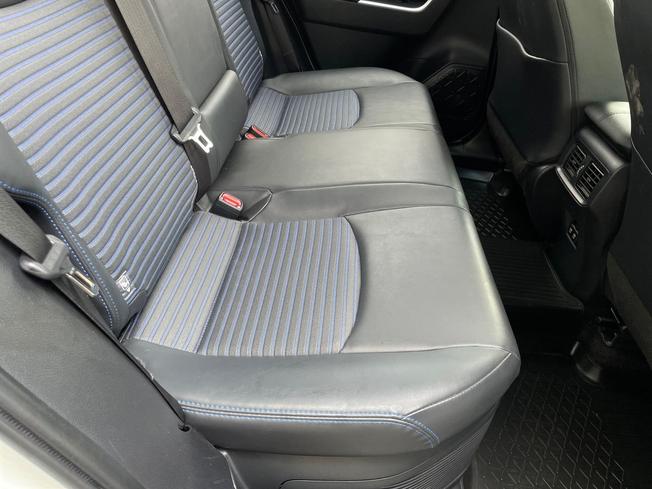 TOYOTA Rav4 Photo 33