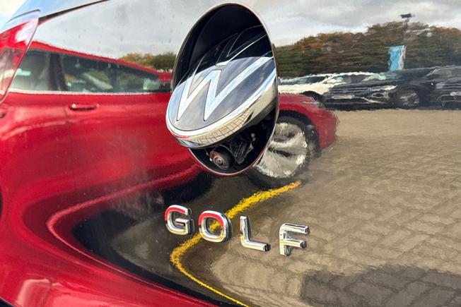 VOLKSWAGEN Golf Photo 40