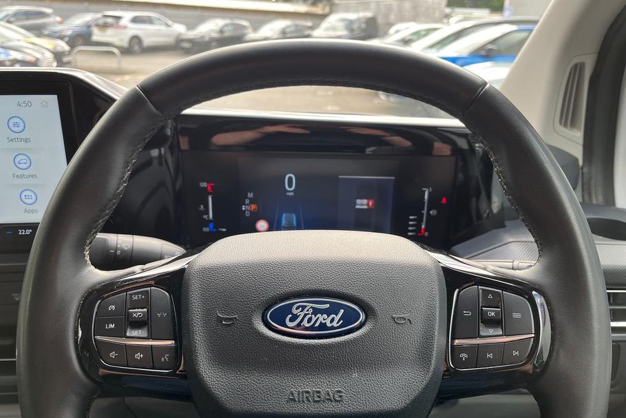 Used Ford TRANSIT CUSTOM MC24BNF 28