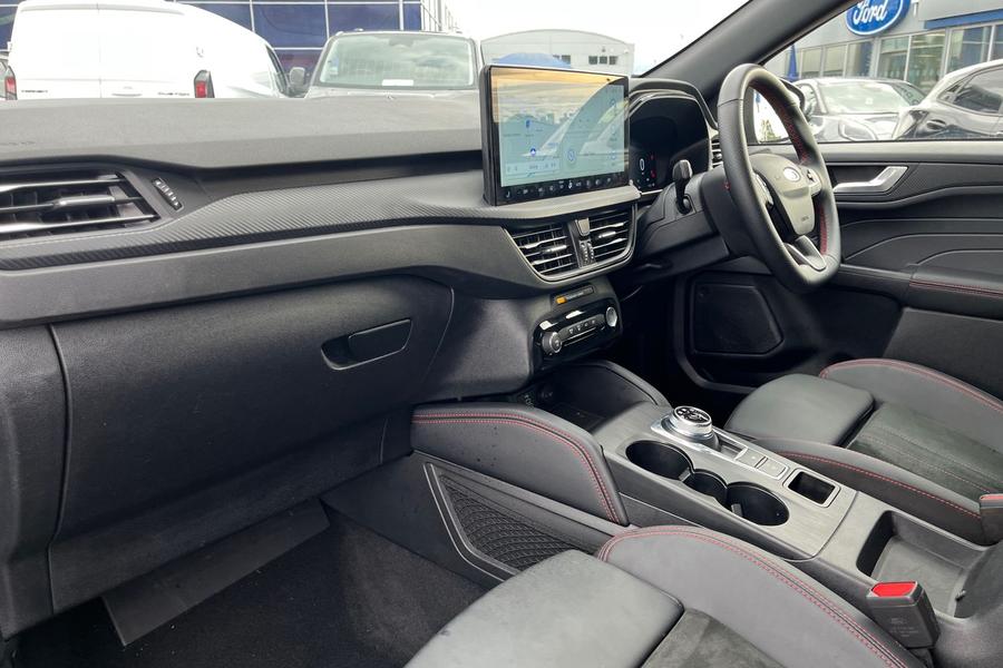 Ford KUGA Photo autoimg-2e0eadffbf4cfc20609a6628aca34e8a4504072f.jpg