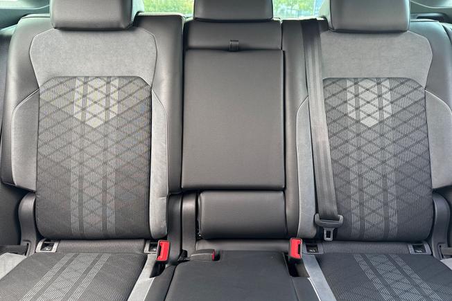 VOLKSWAGEN TIGUAN Photo 43