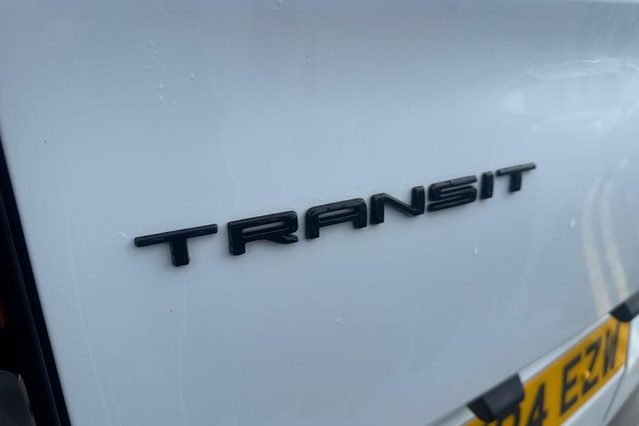 Used FORD TRANSIT CUSTOM HT24EZW 19