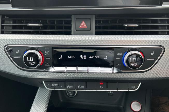 AUDI RS5 Photo 51