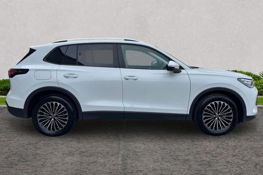 Volkswagen Tiguan Photo autoimg-2e1a3dd83f8e5e57d999fc51a7d40224acd8fedd.jpg