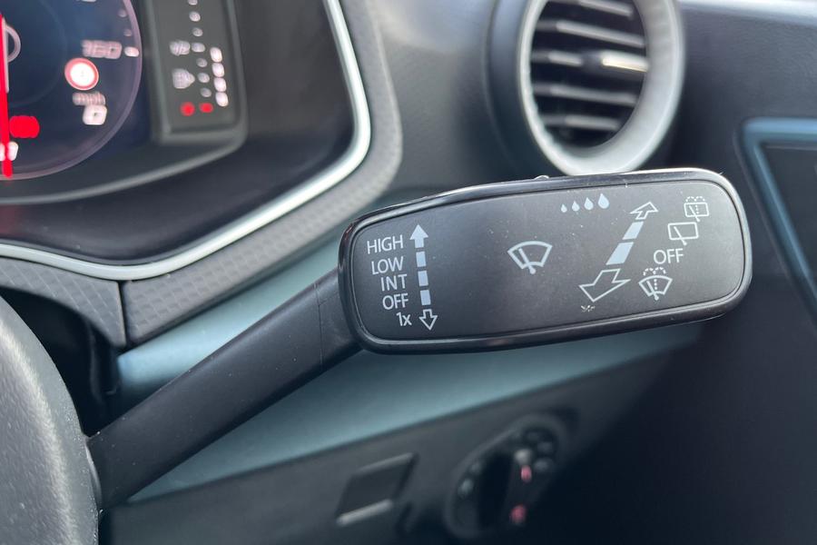 SEAT ARONA Photo autoimg-2e1f58623ef5af2faf4bbdab286eb2ce9029da7d.jpg