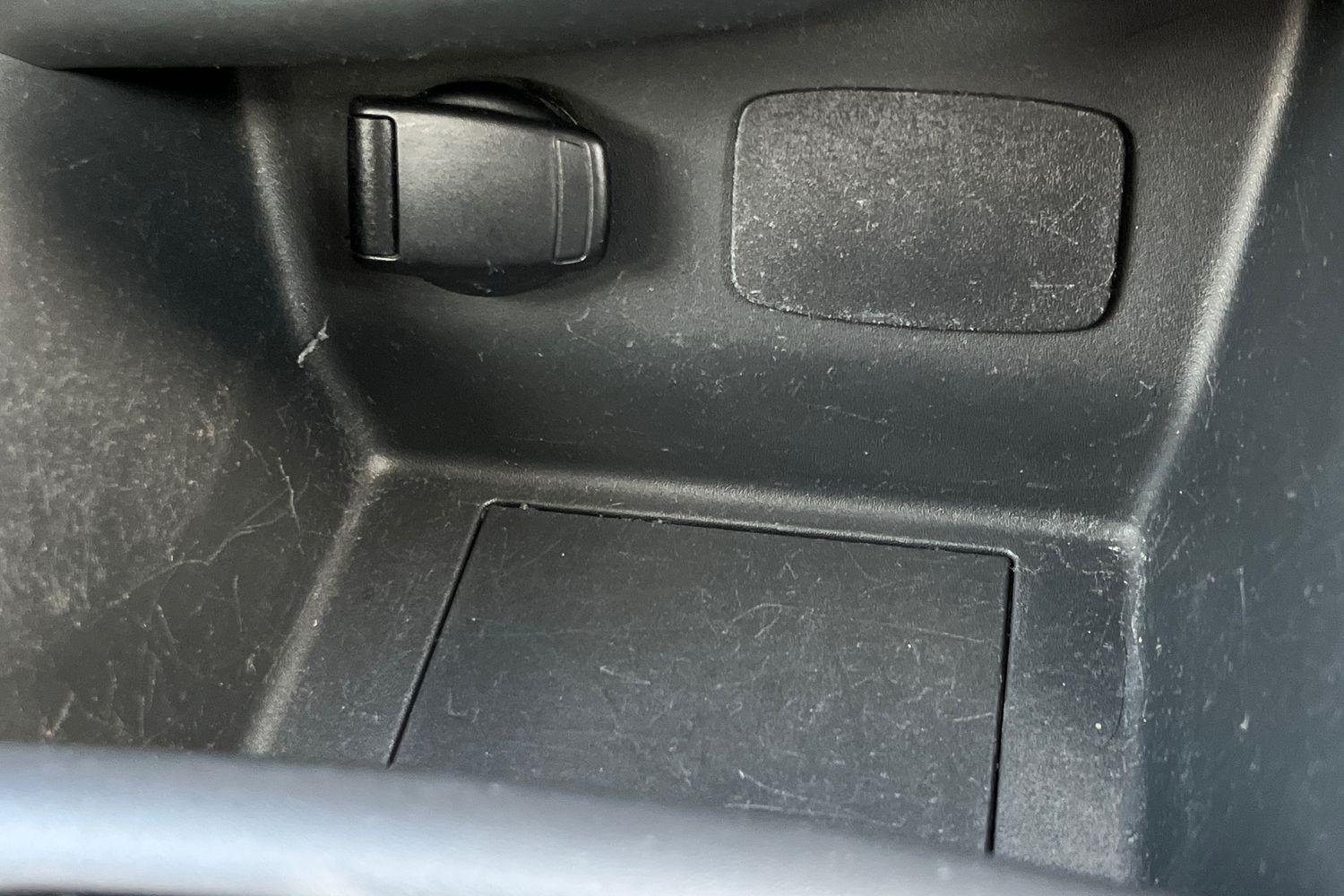 Renault CLIO Photo 34