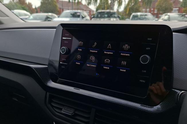 Volkswagen T-Cross Photo 13
