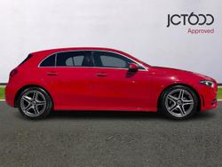 MERCEDES-BENZ A Class Photo 4