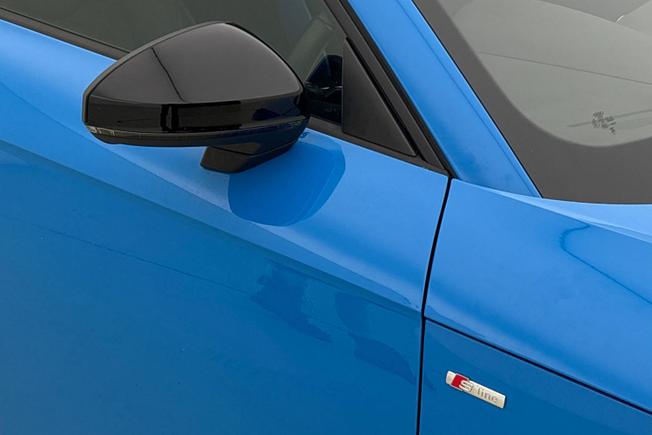 Audi TT Photo 21