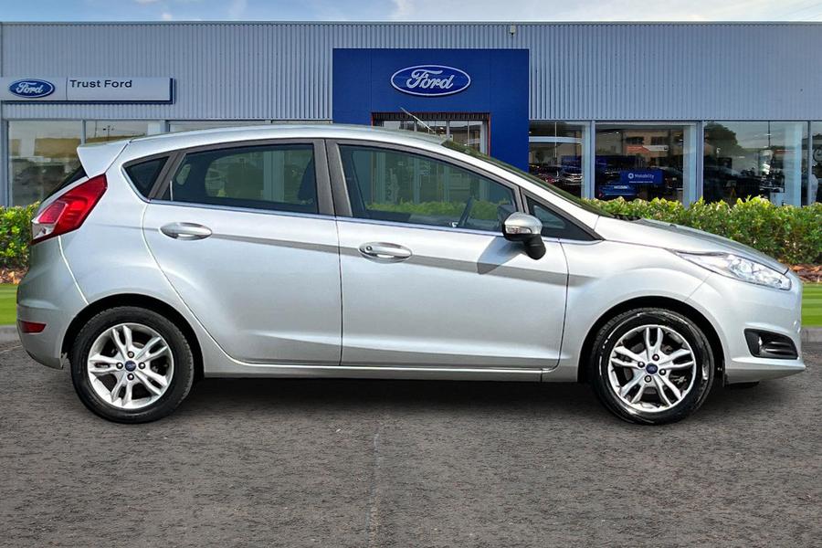 Ford FIESTA Photo autoimg-2e4322a0aad61c88adb5018b11f0cc6996ea91fc.jpg
