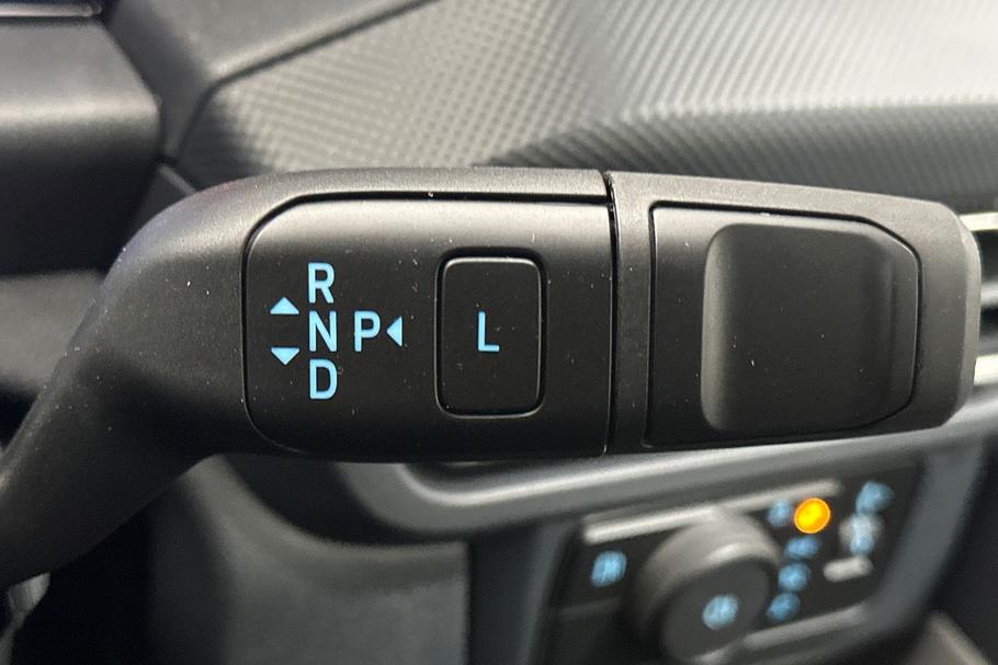 Used Ford TRANSIT CUSTOM LL75RVE 28