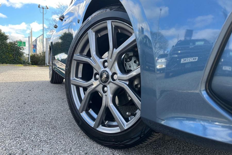 Ford FIESTA Photo autoimg-2e464e74f1e955a869a837c087edfc58f352de3b.jpg
