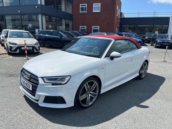 Audi A3 Cabriolet Photo autoimg-2e499f6f41a854f2107aa310881080ca1d375a89.jpg